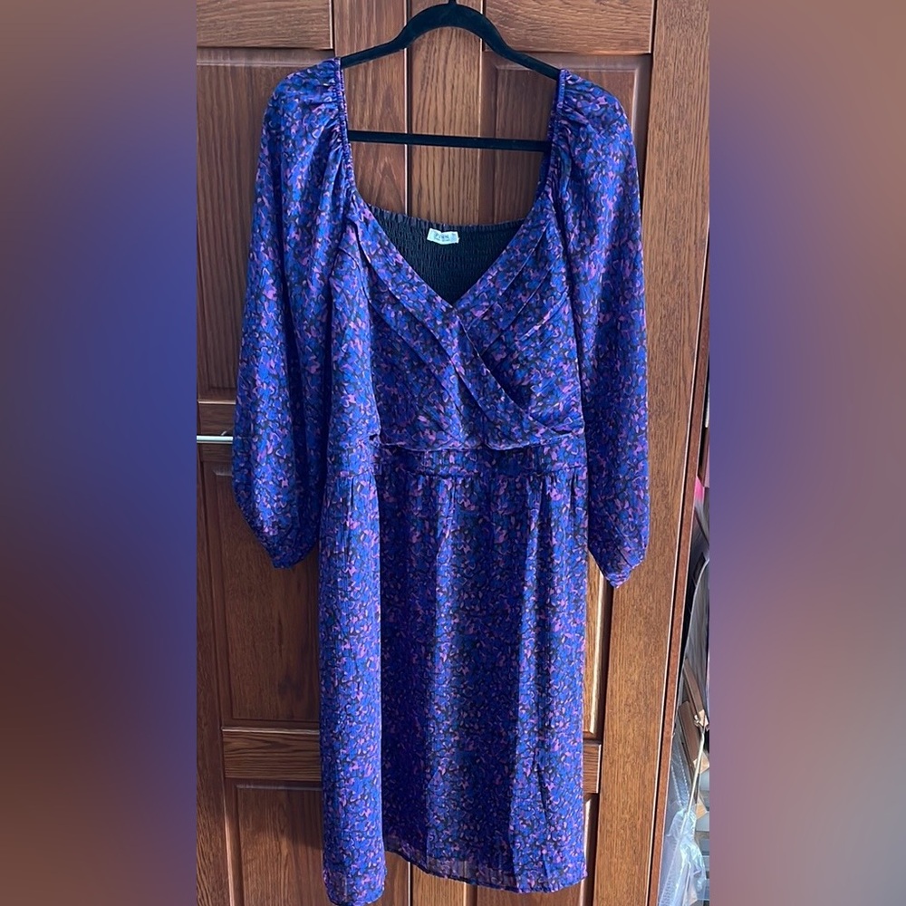 Penningtons Blue V-Neck Bishop Sleeve Cocktail Dress